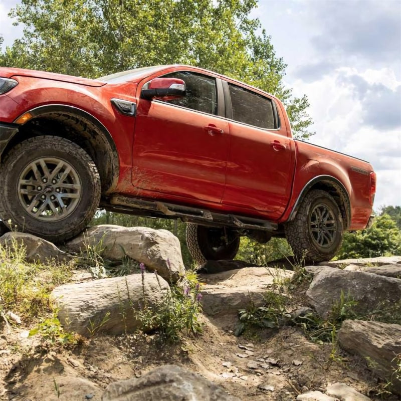 Nerf Bars & Running Boards